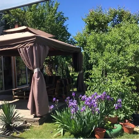 къща ивона *