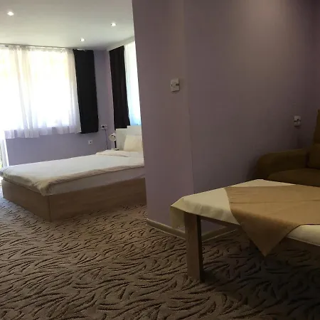 Apartment къща ивона *