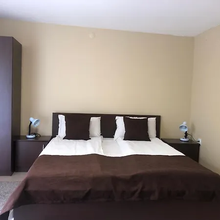 къща ивона *