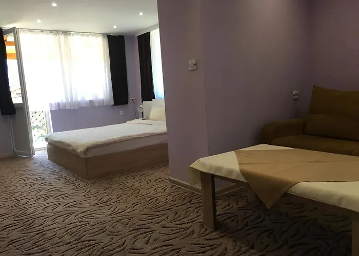 Apartmán къща ивона *