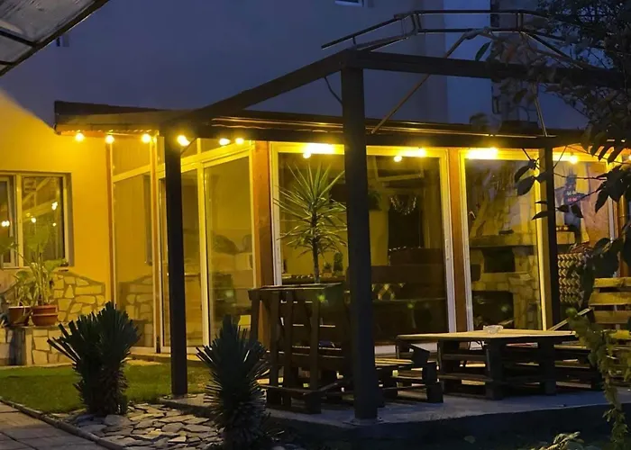 Apartmán къща ивона *